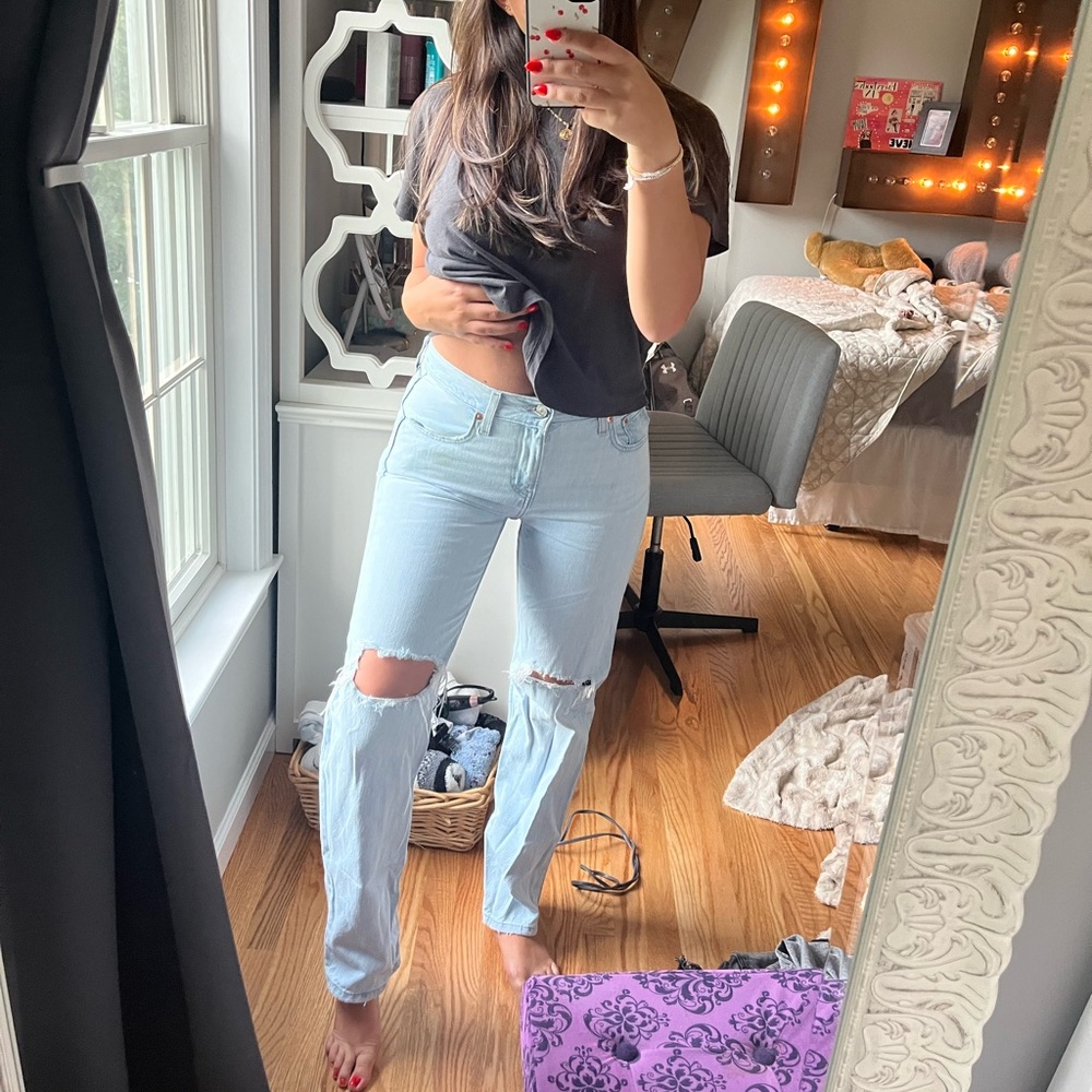 Levi’s Low-Pro Straight Jeans